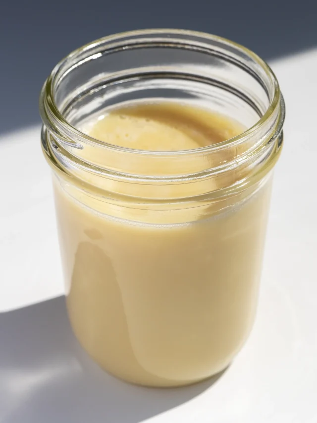 How Do You Make Sweetened Condensed Milk from Scratch