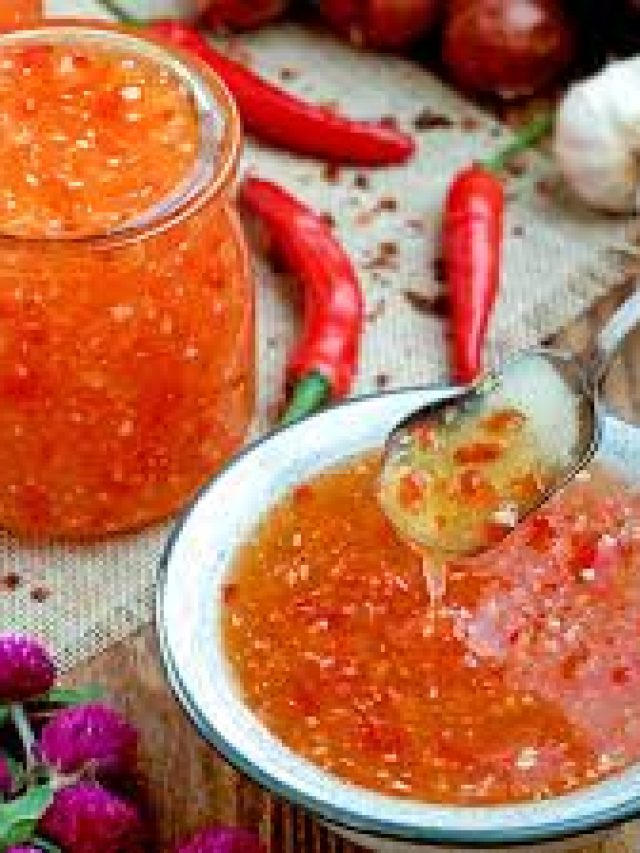 How to Make Sweet Chili Sauce: Easy Homemade Recipe
